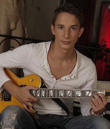 More Twinks and Guitars 576fdd6b32e6c.jpg