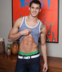 Dark Hair Twink Shows Off 576fdda9ce5c1.jpg