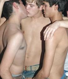 Boys, Boys, Boys 579c1771e36a6.jpg