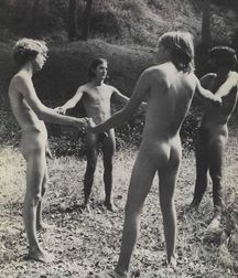 Nudists 57ab606a3ad7e.jpg