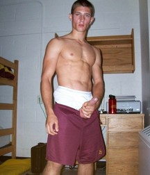 Boys Naked 57b12b521cecf.jpg