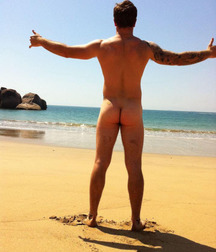 All Beach Butt 57cdd6bb91988.jpg