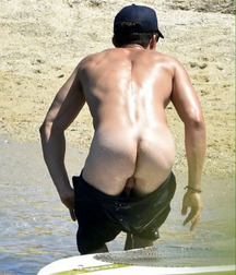Boys Butts 57d5d2f15b47f.jpg