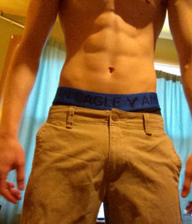 Boys with A Buldge 57d5d334bb177.jpg
