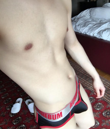 Boys with A Buldge 57d5d337916fc.jpg