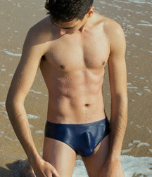 Boys with A Buldge 57d5d341b9ed0.jpg