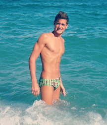 Undies & Swimsuits - no nude 57d5d54ce335f.jpg
