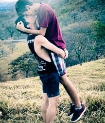 Boys Kissing 57d62a4d1e78d.jpg