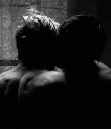 Boys Kissing 57d62a4f896f2.jpg