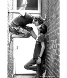 Boys Kissing 57d62a517abba.jpg
