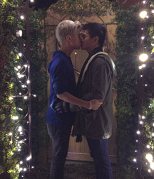 Boys Kissing 57d62a5fcf184.jpg