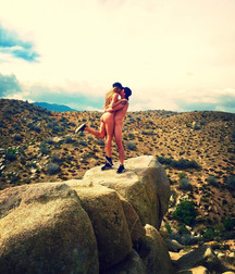 Naked Boys Outside 57da8111dbb1a.jpg