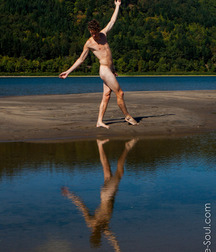 Naked Boys Outside 57da813087fc4.jpg