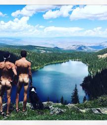 Naked Boys Outside 57da813ef1083.jpg