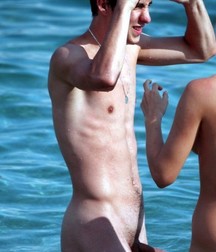 Nude Beach Time - Boys 57def8d4a0aaf.jpg