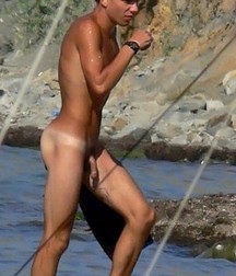 Nude Beach Time - Boys 57def92d4dc86.jpg