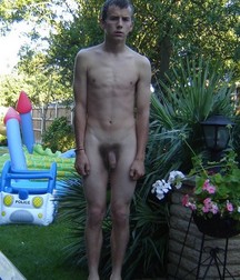 Nudists Outdoors 57def9ebaaba3.jpg