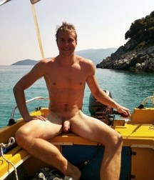 Nudists Outdoors 57def9f64000e.jpg