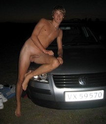 Nudists Outdoors 57defa0a64381.jpg