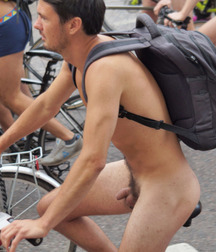 Naked Bikers - I'm In 57e1e74529391.jpg