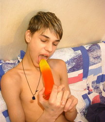 Twink Boy, Ladder & Toys 57f47b2def48b.jpg