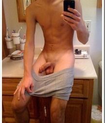 Boys and Cell Phones 57f6fc85988cc.jpg