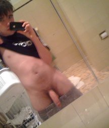 Boys & Twink Selfies 581556168d4c8.jpg