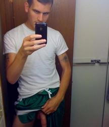 Boys & Twink Selfies 581556185c53a.jpg
