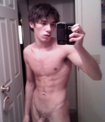 Boys & Twink Selfies 5815561a1d7b0.jpg