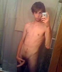 Boys & Twink Selfies 58155621a7d42.jpg