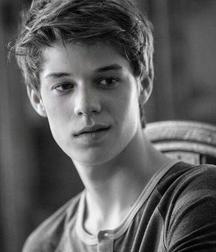Cute Boys 581a767fdd7fe.jpg