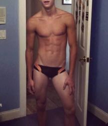 Cute Boys 581a76a6f2787.jpg