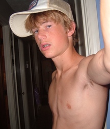 Cute Boys 581a774bbefda.jpg
