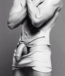 Uncut Guys 581d326f7b840.jpg