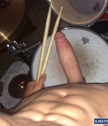 Boys and Cocks 5831b429697fc.jpg