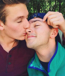 Cute Couples 5831b52e6c99b.jpg