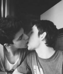 Cute Couples 5831b56629bd0.jpg