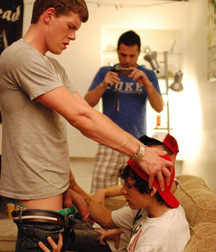 Boys Sure Love to Suck! 583cc6cdd0abe.jpg
