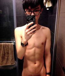 Sexy Naked Guys with Glasses 584c50fee4f92.jpg