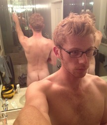 Sexy Naked Guys with Glasses 584c51257ba48.jpg