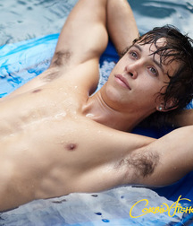 Guys & Boys With Hairy Pits 5867870f5bd76.jpg