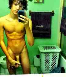 Boys and Their Stiffies! 586b8d0951ae0.jpg
