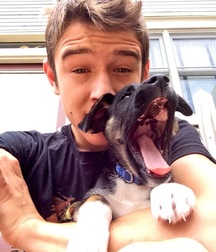 Cute Guys, Cats and Dogs 587267e45d52a.jpg