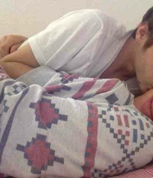 Boys Kissing 5872e27750095.jpg