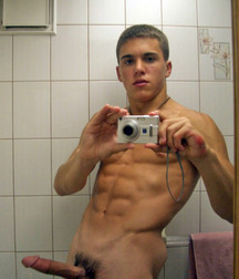 Boys Selfies 589f7536bab8d.jpg