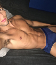 Stunning Boys 58a4f8b52ded7.jpg