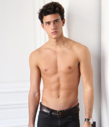 Stunning Boys 58a4f8bc36330.jpg