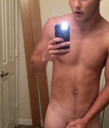Sexy Selfies 58a4fa958291f.jpg