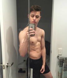 Sweet & Sexy Twinks 58a84c5c82355.png