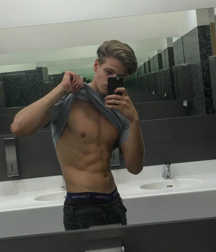 Sweet & Sexy Twinks 58a84c8d2ba8f.png